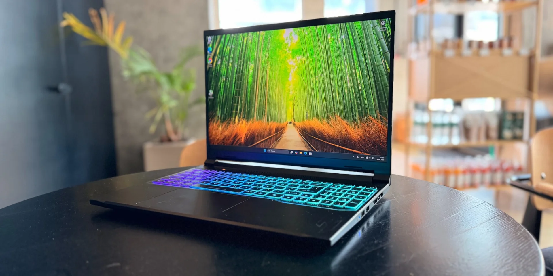 Acer Nitro V 16S: Искусство компромисса. Обзор игрового ноутбука