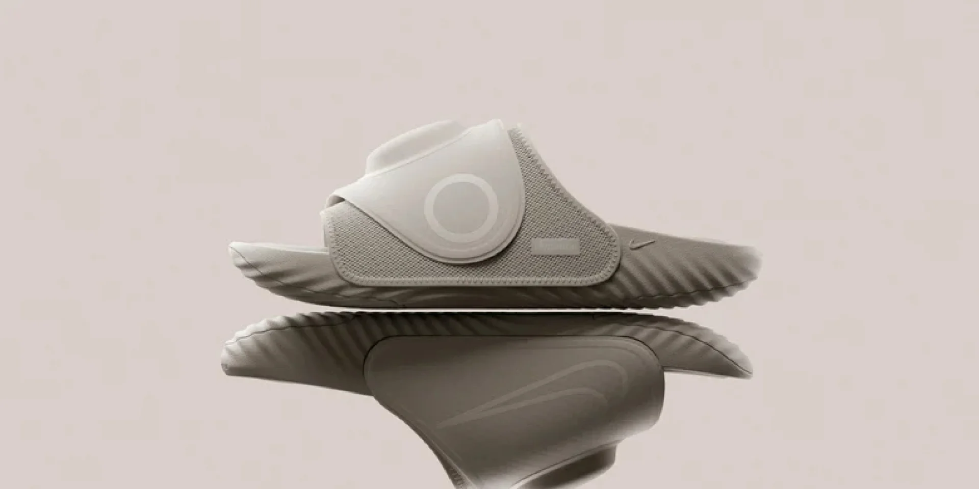 Nike Air Zoom Hyperslide: революционные тапочки с подогревом и вибрацией для супервосстановления после тренировок.